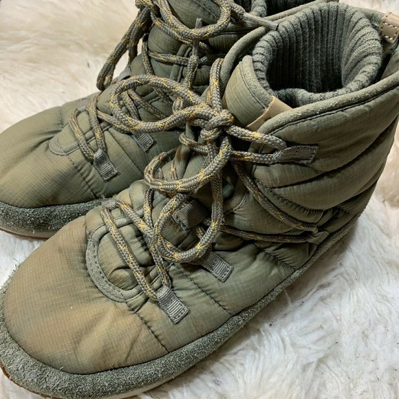 teva ember lace boot